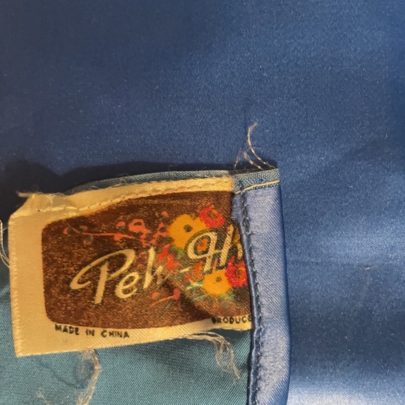 Chinese Embroidered Silk Fabric Panel Royal Blue - Picture 8 of 9